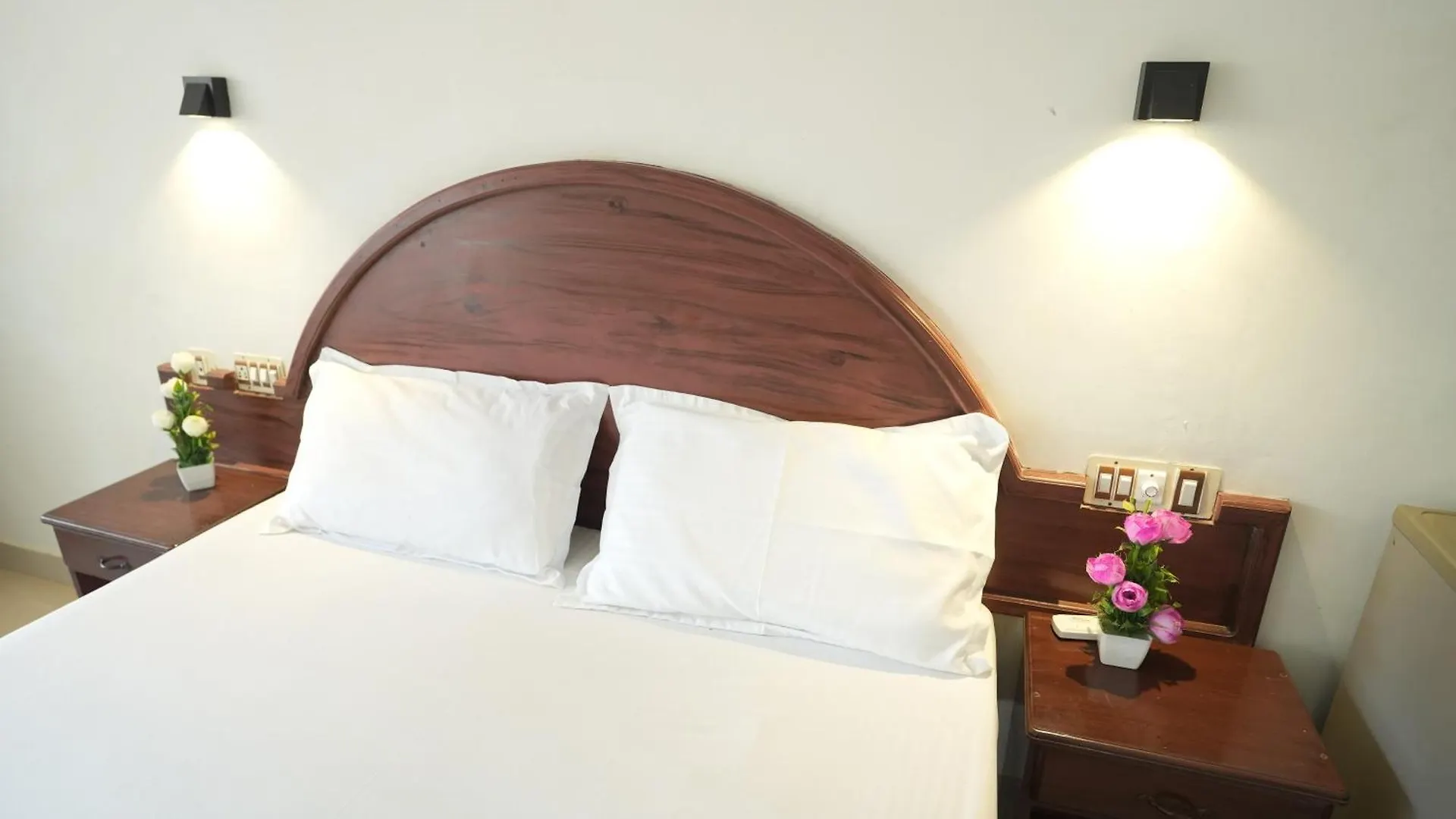 Hotel Sunrise 可瓦兰 印度